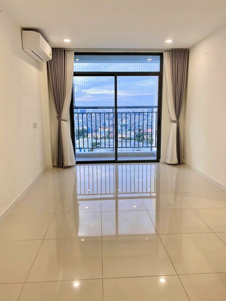 Chính chủ bán lỗ căn hộ Central Premium 70m2 2PN, giá chỉ 3,3 tỷ bao gồm 102%, liên hệ xem nhà