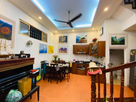 Bán nhà Thái Hà giá bán 12 tỷ 8 có thương lượng, sổ đỏ chính chủ dt 63m2 nhà mới