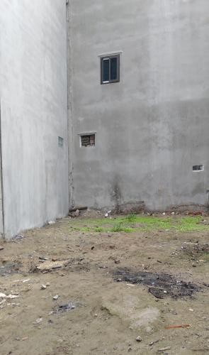 Bán đất ngõ khu phân lô gần ngã tư giải phóng bến xe nước ngầm, giá 56 triệu/m2
