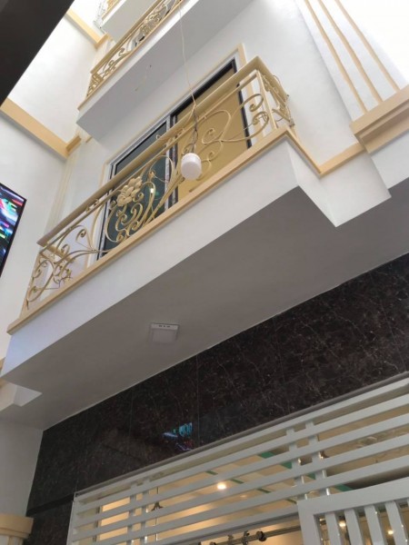 Chính chủ cần bán nhà phố Lĩnh nam dt 36m2, giá bán 2.55 tỷ, sổ đỏ hoa hậu, sẵn sàng giao dịch