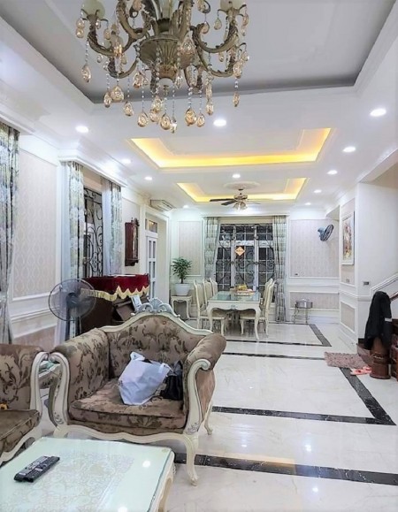 Biệt thự vườn Vạn Phúc-Tố Hữu. Vỉa hè, ô tô, mới sang trọng dt 200m2 3 tàng giá 18 tỷ