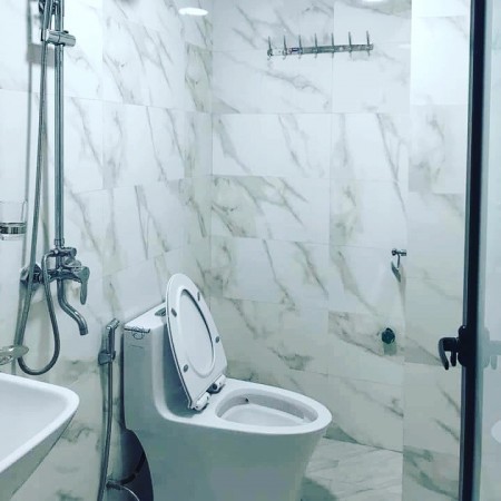 Bán nhà giá cực mềm Hoàng Quốc Việt, phân lô, ô tô vào nhà, ở, kd, văn phòng, giá 7.1 tỷ