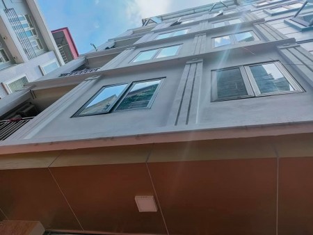 Nhà đẹp nguyên căn Quận Cầu Giấy, tạo dòng tiền 70 triệu/tháng, 7 tầng, giá bán 17.8 tỷ