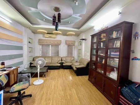 Lê Trọng Tấn hiếm khu Quân Đội nhà mới gần ô tô 3 phòng ngủ, 5 tầng đúc kiên cố