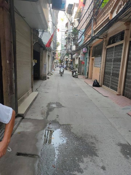 Khu vực Minh Khai, hiếm nhà bán, ô tô đỗ cửa, kinh doanh tốt, sổ vuông, dt 40m2 giá bán nhỉnh 5 tỷ