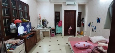 Bán nhà 5 tầng phân lô ô tô tránh kinh doanh ác liệt Đầm Trấu Hai Bà Trưng, lh 0986209188