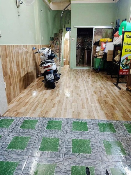 Cần bán gấp nhà 3 tầng MT 32m2, MT Lý Thường Kiệt, P.4, Gò Vấp - giá chỉ 5.5 tỷ