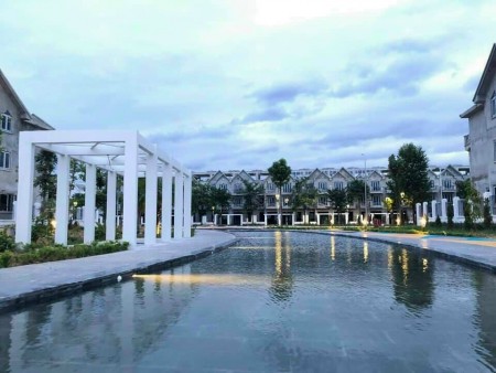 Bán Gấp Vài lô Ngoại Giao View công viên Hướng Đông Nam giá bán từ 3tỷ