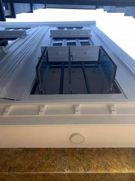 Nhà mới, sang chảnh, ngắm hồ Phú Diễn, diện tích sử dụng 30m2, giá bán 2.9 tỷ