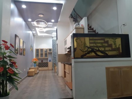 Hoàng Mai nhà đẹp ở ngay, gần phố 4 tầng diện tích sử dụng 44m2 giá 3 tỷ 8