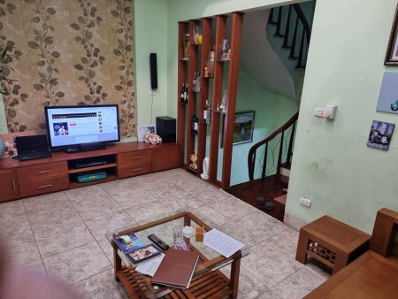 Bán gấp siêu phẩm Hồ Tùng Mậu, ô tô đỗ cửa, 20m ra phố, diện tích 50m2 giá 4.6 tỷ