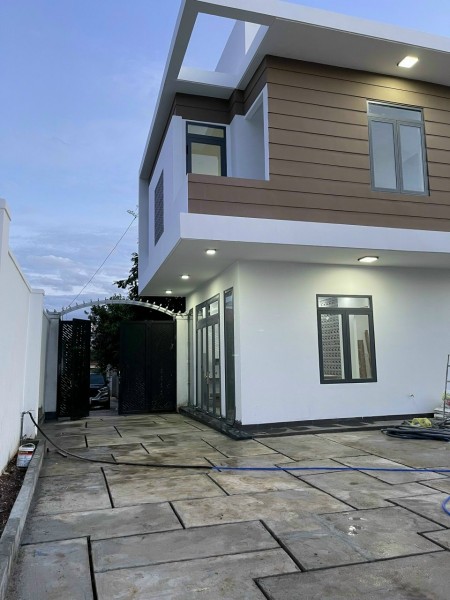 Bán biệt thự đẹp Y Moal thành phố buôn ma Thuột Đăk Lăk, liên hệ 0972782808