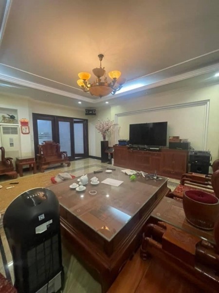 Bán nhà Nguyễn Thị Định, 7 tầng 110 m2, thang máy, kinh doanh, giá 14,2 tỷ, LH:0947068686