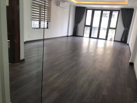 Bán nhà MP Lê Thanh Nghị, MT to, Vỉa hè rộng, Vị trí siêu đẹp, KD siêu khủng chỉ hơn 24 tỷ.