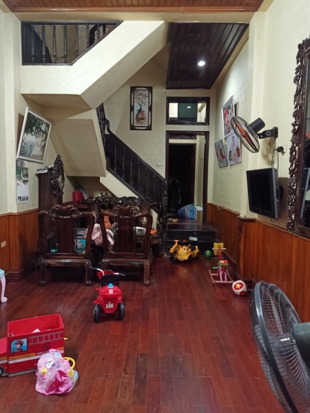 Bán nhà mặt phố Thanh Bình diện tích 84m2 3 tầng mt 4m giá chỉ 8.8 tỷ Hà Đông