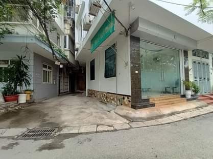 Ngõ Lớn Võ Thị Sáu diện tích 40m2 4 tầng, mt 3m giá bán 4.4 tỷ Hai Bà Trưng