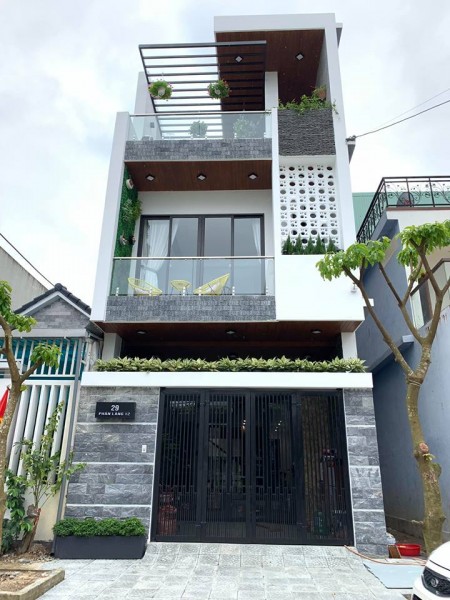 Bán nhà Nguyễn Thị Thập, Quận 7, khu dân trí cao, an ninh tốt, dt 80m2, giá 9 tỷ