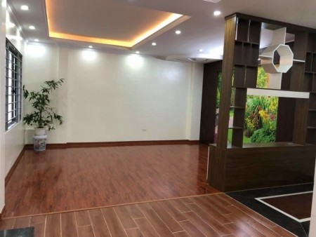Bán nhà Khương Đình, Thanh Xuân, dt 42m2, nhà mới, đẹp, kd, giá chỉ 5,6 tỷ