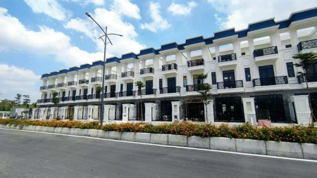 Mekong Centre Sóc Trăng Nhà phố xây sẵn 1 trệt 2 lầu Phong cách Nhật AKIRA HOME