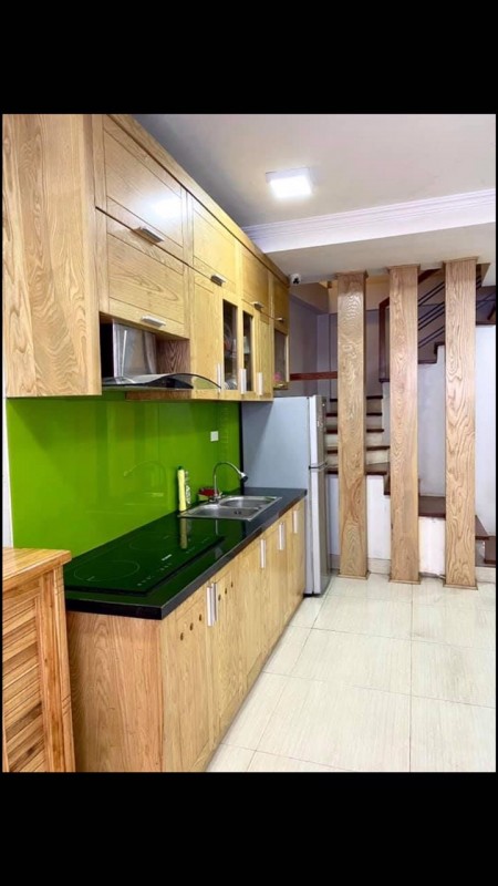 Bán nhà Đại La, Gần Đại Học Kinh Tế, diện tích sử dụng 36m2, giá nhỉnh 3 tỷ.