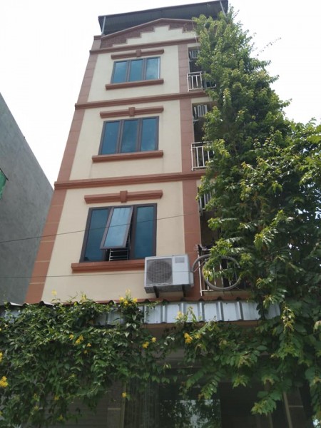 Bán nhà nguyên căn diện tích 40m2, giá nhỉnh 2 tỷ phố Vũ Xuân Thiều, Sài Đồng, Long Biên