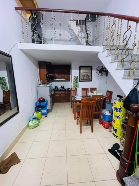 Nhỉnh 2 tỷ có nhà đẹp Nguyễn Trãi Thanh Xuân 20m2 3 tầng, tặng full nội thất, ở ngay.
