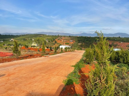 Đất đẹp Nam Ban, 227m2 gần Thác Voi, view thung lũng giá 599 triệu