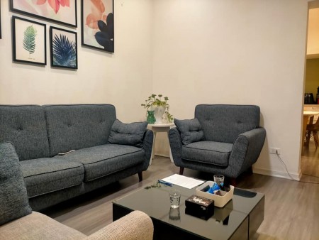 Lô Góc Trần Thái Tông dt 45m2, 4 tầng, mt 5.2 Tặng toàn bộ nội thất giá 4.6 tỷ