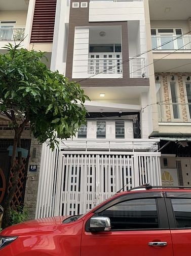Tôi cần bán gấp nhà mặt tiền Bình Trị Đông, Bình Tân giá tốt nhất mùa dịch