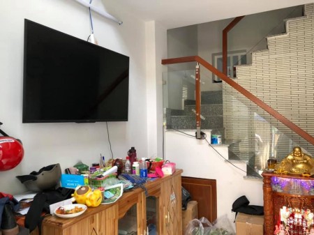 Bán nhà Phan Huy Ôn, con đường cực hot - siêu hiếm nhà bán, dt 35m2 giá chỉ 5.8 tỷ