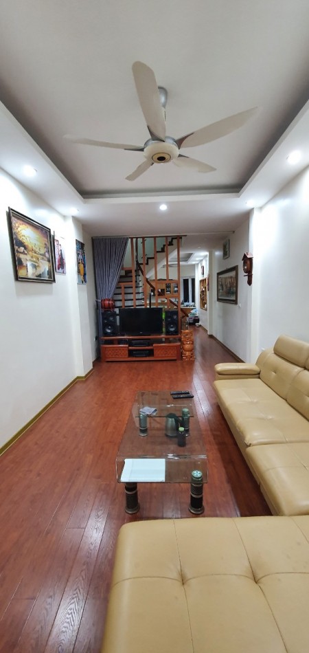 Cực hiếm Quang Trung, Hà Đông, để lại nội thất, ở ngay 45m2 3tỷ