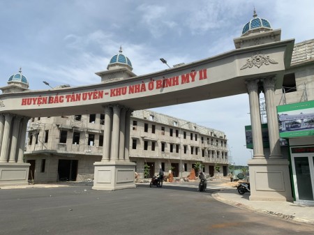 Mặt tiền đường DT742, Đối diện cổng VSIP 2 mở rộng, thanh toán nhiều đợt không lãi suất