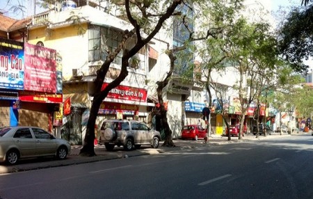 Bán nhà mặt phố Cổ Nguyễn Thái Học, giá sốc 26 tỷ, sổ đỏ chính chủ