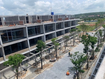 Nhận booking nhà phố 2 mặt tiền Thanh Long Bay, chiết khấu khủng trong tháng 8