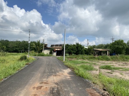 Dịch Em Bán Phá Giá Lô Đất Vườn diện tích 1000m2 SHR Hớn Quản Bình Phước
