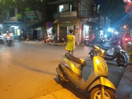 Bán Nhà trong chợ tại Đống Đa Hà Nội diện tích sử dụng 57m2 giá bán 10.8 tỷ
