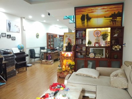 Còn lại một căn mặt tiền Nhất Chi Mai Phường 13 Tân Bình vị trí đẹp, giá bán 12.8 tỷ