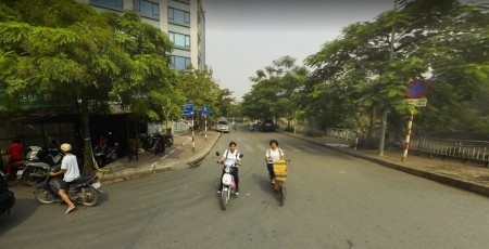 Nhà đẹp mặt phố lô góc kinh doanh đỉnh, giá cực tốt, sổ đỏ vuông vắn