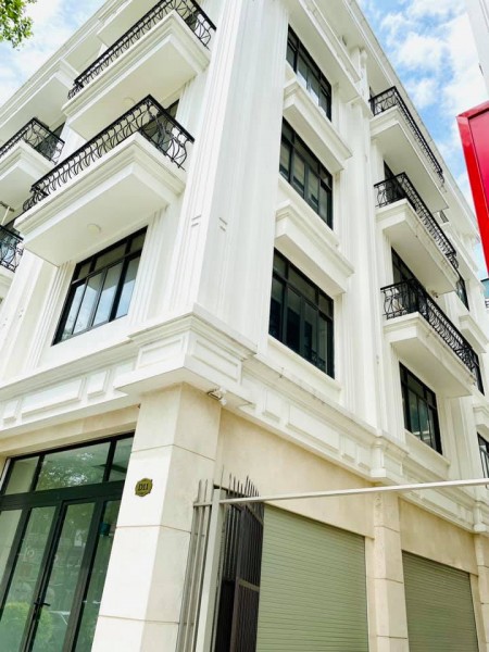 Bán nhà Lê Trọng Tấn, Thanh Xuân, dt 190m2, nhỉnh 5 tỷ, đầu tư ccmn dòng tiền cực đỉnh
