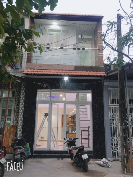Bán nhà đường Tân Thới Nhất 10, phường Tân Thới Nhất, quận 12. Giá 4,2 tỷ 44m2