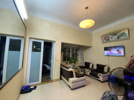 Nhà đường Cổ Nhuế: 47m2, 5 tầng, 3.2 tỷ nhất cận thị, nhị cận hồ, tam cận lộ