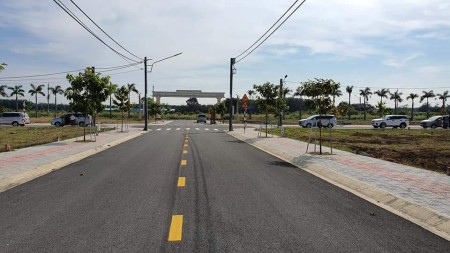 Thanh toán linh hoạt 0 lãi suất với KĐT phủ xanh chuẩn Singapore. SHR