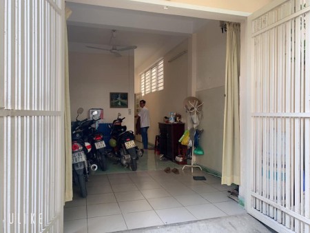 Lê Quang Định hẻm xe hơi 2 xẹt, diện tích sử dụng 57m2, 3 tầng giá chỉ 7.5 Tỷ, 3 tầng