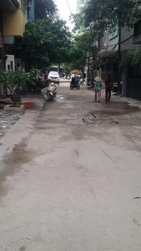 Bán căn nhà 5 tầng ngõ 214 đường Nguyễn Xiển, giá bán 8.5 tỷ, thương lượng