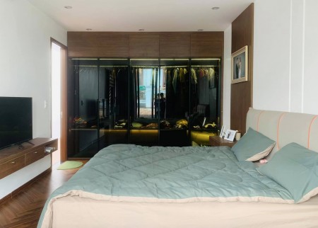 Bán nhà mặt phố tại đường Huỳnh Tấn Phát, Quận 7, diện tích 120m2, giá bán 6.8 tỷ