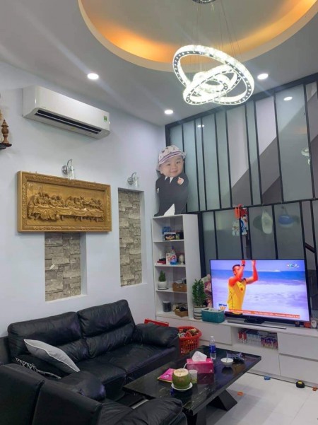 Bán Nhà Giá Rẻ Trường Chinh -TB 79m2-4Tầng-HXH Chỉ Có 8.65Tỷ