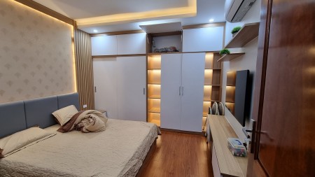 Bán nhà Xã Đàn, Đống Đa, diện tích sử dụng 40m2, 5 tầng, sổ vuông vắn, pháp lý rõ ràng