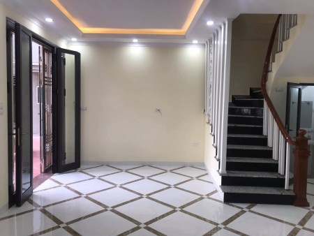 Hạ 500 triệu, mặt phố gần Time City, diện tích sử dụng 71m2, giá bán 12.8 tỷ, lhcc