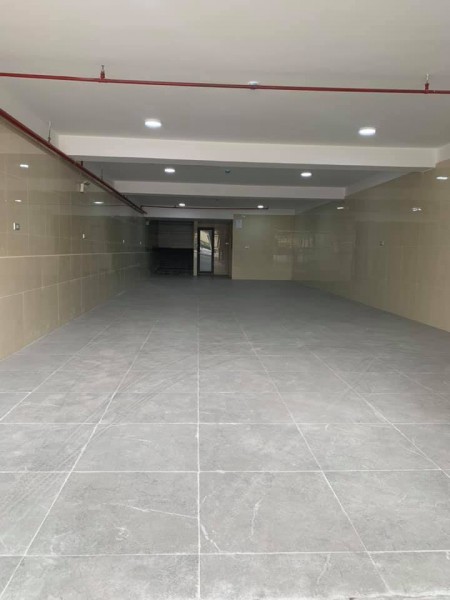 Tòa nhà văn phòng 9 tầng thông sàn mặt phố Lê Trọng Tấn 1 Hầm dt 175m2, giá 76 tỷ
