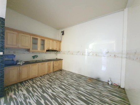 Bán nhà mặt phố yên Nghĩa, Hà Đông lô góc ô tô tránh, dt 49m2, 3. tầng chỉ 2.75 tỷ